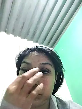 Snapshot of AnggelicaSwan21 chatting on 09-12-25, 02:55 AnggelicaSwan21 online show from 09-12-25, 02:55