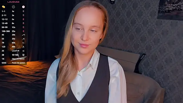 SoonMoor online show from 09-24-25, 05:16