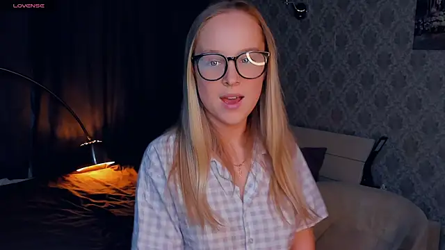 SoonMoor online show from 10-10-25, 05:34