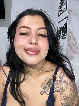 Snapshot of Emma_2903 chatting on 10-11-25, 12:54 Emma 2903 online show from 10-11-25, 12:54