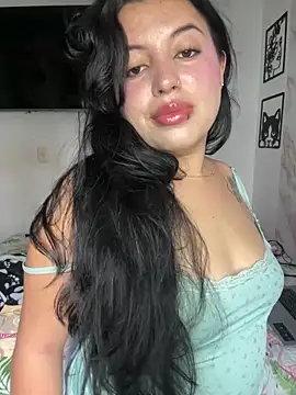 Snapshot of Emma_2903 chatting on 10-14-25, 09:26 Emma 2903 online show from 10-14-25, 09:26