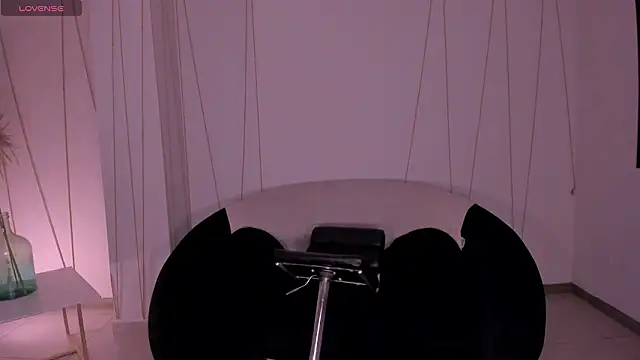 SussyBellX online show from 02-13-26, 04:19