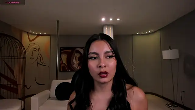 Snapshot of NinaBlum chatting on 12-03-25, 02:41 NinaBlum online show from 12-03-25, 02:41