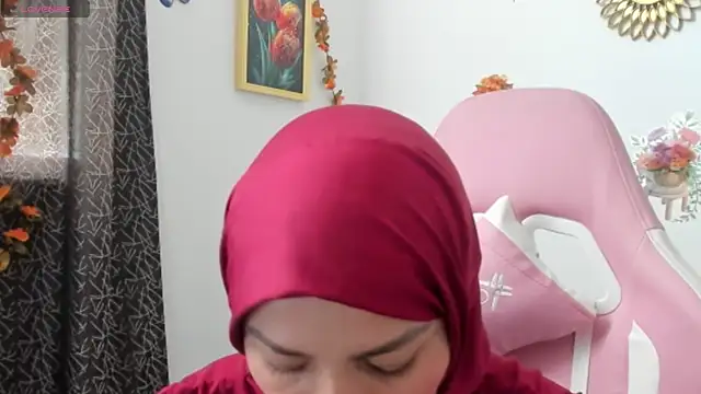Snapshot of dalila_kemur chatting on 05-23-26, 02:10 dalila kemur online show from 05-23-26, 02:10