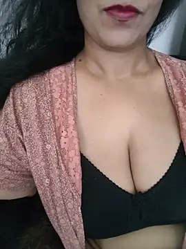 Snapshot of Deepa_Sharma143 chatting on 07-05-26, 06:09 Deepa Sharma143 online show from 07-05-26, 06:09