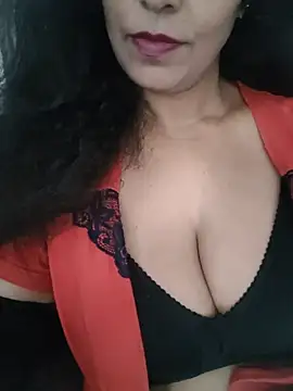 Snapshot of Deepa_Sharma143 chatting on 07-14-26, 01:41 Deepa Sharma143 online show from 07-14-26, 01:41