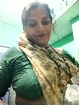 Snapshot of Hot_babli54 chatting on 11-06-25, 12:06 Hot babli54 online show from 11-06-25, 12:06