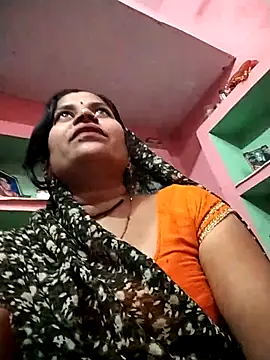 Snapshot of Hot_babli54 chatting on 11-09-25, 07:28 Hot babli54 online show from 11-09-25, 07:28