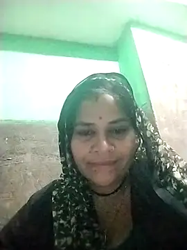 Snapshot of Hot_babli54 chatting on 11-14-25, 12:04 Hot babli54 online show from 11-14-25, 12:04