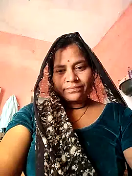 Snapshot of Hot_babli54 chatting on 11-15-25, 04:32 Hot babli54 online show from 11-15-25, 04:32