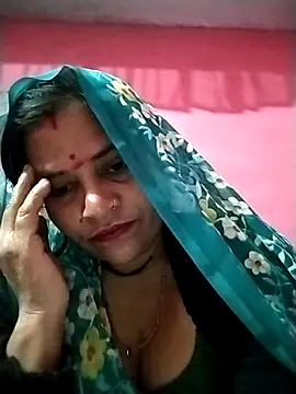 Snapshot of Hot_babli54 chatting on 11-15-25, 04:36 Hot babli54 online show from 11-15-25, 04:36