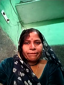 Snapshot of Hot_babli54 chatting on 11-17-25, 10:32 Hot babli54 online show from 11-17-25, 10:32