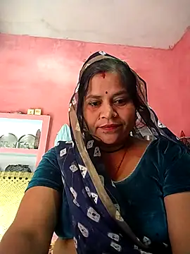 Snapshot of Hot_babli54 chatting on 11-19-25, 08:25 Hot babli54 online show from 11-19-25, 08:25