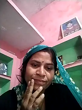 Snapshot of Hot_babli54 chatting on 11-25-25, 04:45 Hot babli54 online show from 11-25-25, 04:45