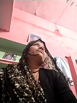 Snapshot of Hot_babli54 chatting on 11-27-25, 04:42 Hot babli54 online show from 11-27-25, 04:42