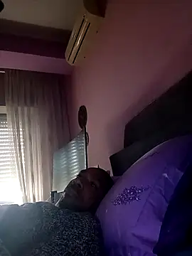 estrogeni online show from 03-28-26, 08:14