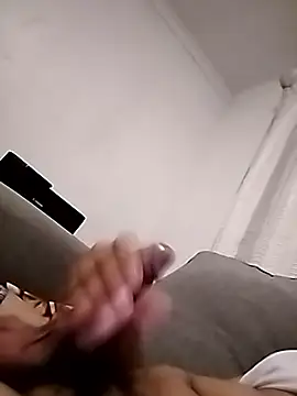 Snapshot of j3tt360 chatting on 02-09-26, 08:46 j3tt360 online show from 02-09-26, 08:46