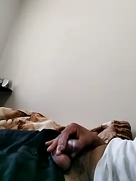 Snapshot of j3tt360 chatting on 02-24-26, 04:05 j3tt360 online show from 02-24-26, 04:05