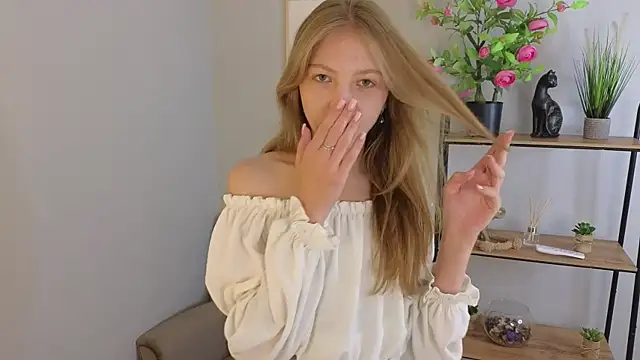 Sue Sanders online show from 09-12-25, 10:15