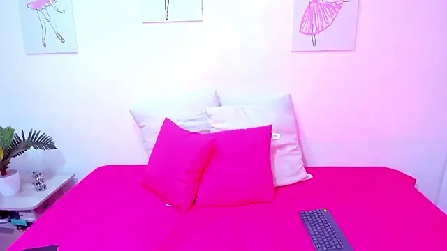 Hill Brownie online show from 10-21-25, 11:44