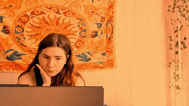 AliceCUNTach online show from 03-25-26, 05:57