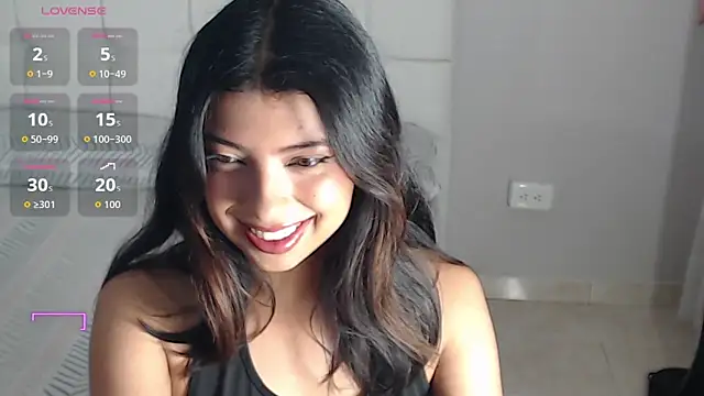 Snapshot of Maia_Reficco chatting on 11-20-25, 12:27 Maia Reficco online show from 11-20-25, 12:27