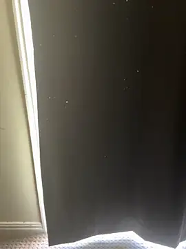 aussiepeaches online show from 11-17-25, 02:39