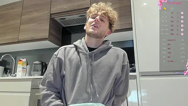 DominantAlex18 online show from 11-27-25, 06:48