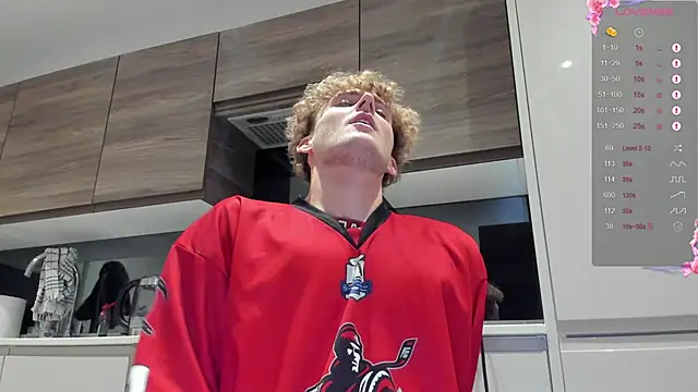 DominantAlex18 online show from 12-04-25, 08:50