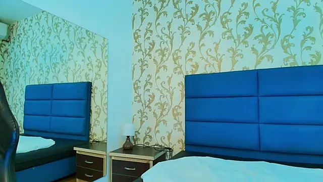 Snapshot of Lean_Portman chatting on 10-27-25, 09:52 Lean Portman online show from 10-27-25, 09:52