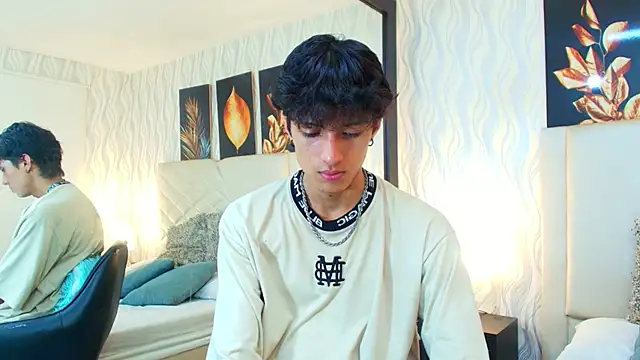 Snapshot of Lean_Portman chatting on 11-19-25, 10:10 Lean Portman online show from 11-19-25, 10:10