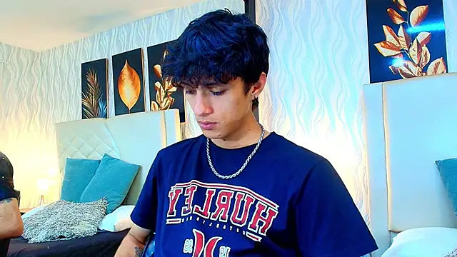 Snapshot of Lean_Portman chatting on 11-28-25, 09:06 Lean Portman online show from 11-28-25, 09:06