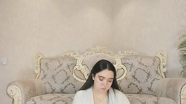 Snapshot of loveame chatting on 11-17-25, 04:13 loveame online show from 11-17-25, 04:13