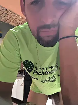 Snapshot of El_Andres_1 chatting on 11-22-25, 12:53 El Andres 1 online show from 11-22-25, 12:53