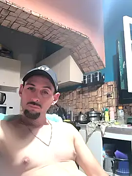 Snapshot of El_Andres_1 chatting on 12-14-25, 05:13 El Andres 1 online show from 12-14-25, 05:13
