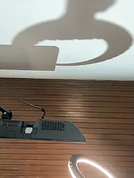 Adele Pinkk online show from 10-31-25, 11:00