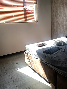 Adele Pinkk online show from 11-07-25, 02:06