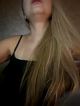 Nikihot   online show from 09-20-25, 10:44