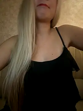 Nikihot   online show from 10-13-25, 09:59