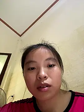 Snapshot of viluna chatting on 10-05-25, 07:28 viluna online show from 10-05-25, 07:28