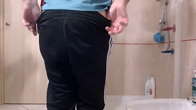 Amicisegreti online show from 03-13-26, 08:48