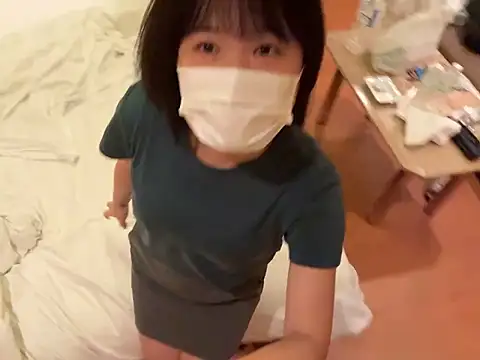 Snapshot of hikiwarinatto_xoxo chatting on 10-08-25, 01:09 hikiwarinatto xoxo online show from 10-08-25, 01:09