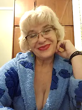 52MiaLove02 online show from 10-20-25, 04:51