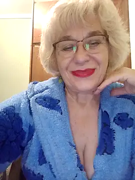 52MiaLove02 online show from 10-27-25, 05:50