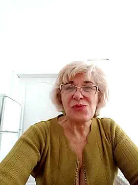 52MiaLove02 online show from 11-26-25, 10:27