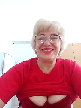 Snapshot of 52MiaLove02 chatting on 06-18-26, 04:46 52MiaLove02 online show from 06-18-26, 04:46
