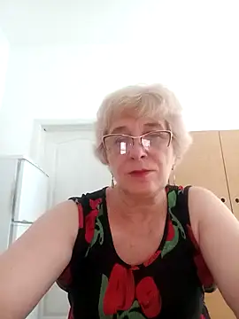 Snapshot of 52MiaLove02 chatting on 07-20-26, 04:49 52MiaLove02 online show from 07-20-26, 04:49