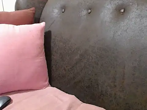 bustylaura4u online show from 03-19-26, 08:57