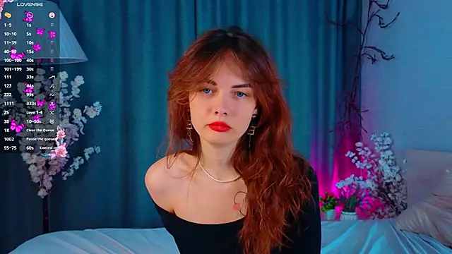 LisaDrake online show from 09-24-25, 07:28