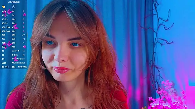 LisaDrake online show from 10-07-25, 07:55